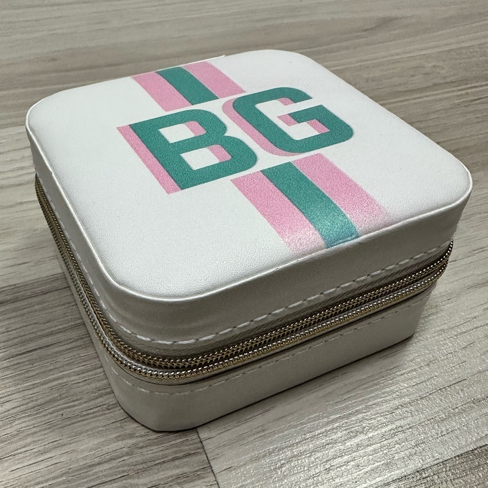 Cute custom white/blue/pink square Jewelry Box